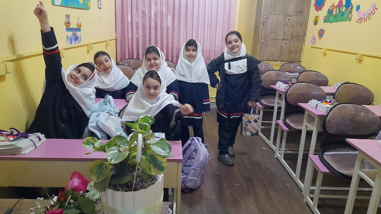 فعالیت های هفته دوم مهرماه کلاس سوم چشمه